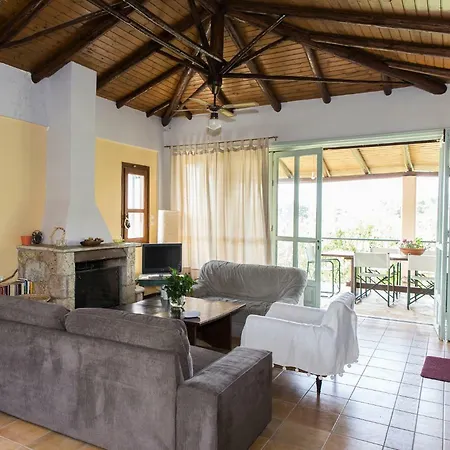 With Private Garden Villa *