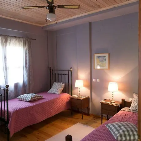 Villa With Private Garden Krestena