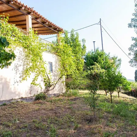 With Private Garden Вилла Крестена