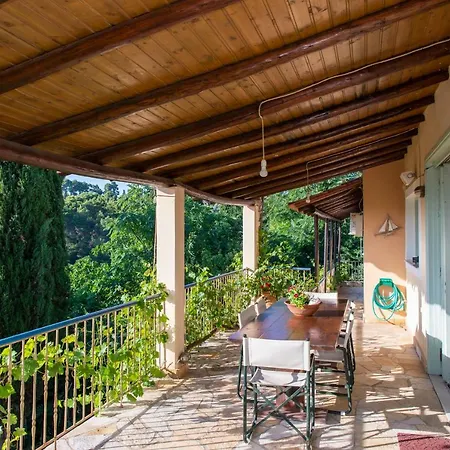 With Private Garden Villa *